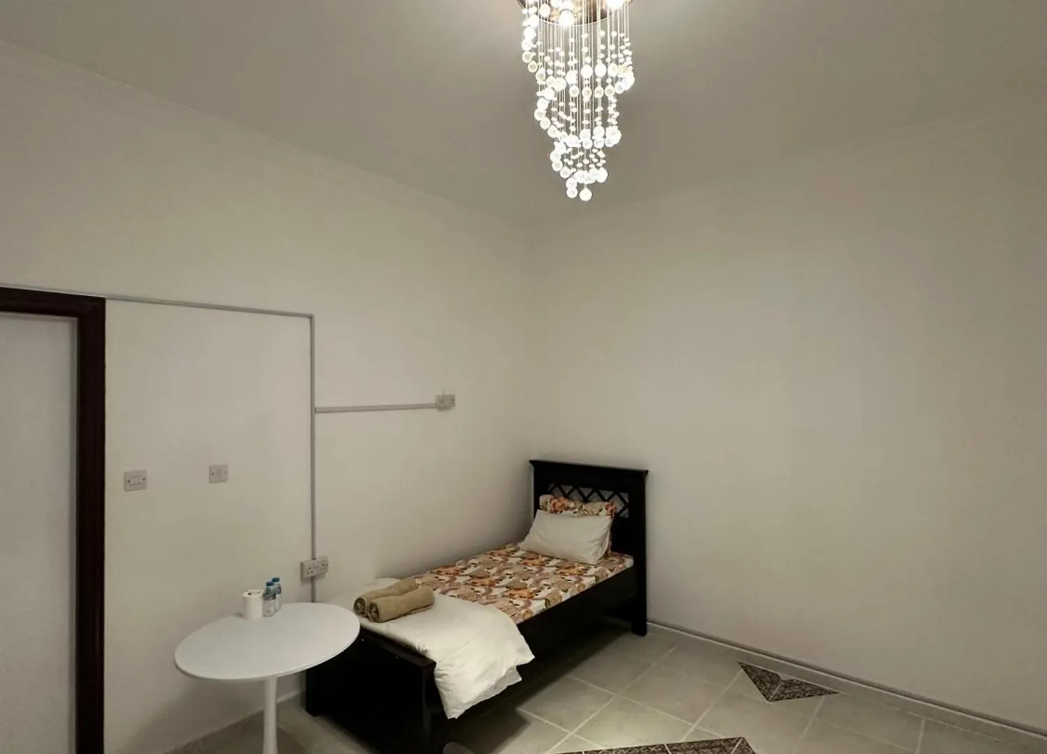 Bed & Breakfast International Abu-Dhabi Hostel Villa Abu Dhabi