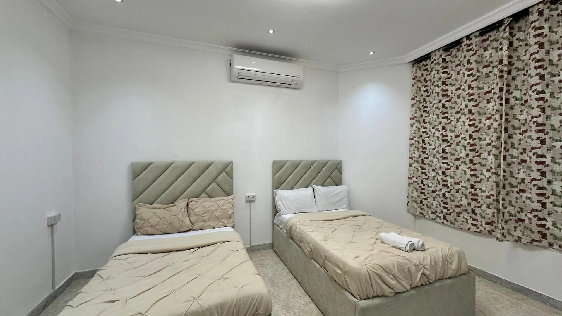 International Abu-Dhabi Hostel Villa Abu Dhabi