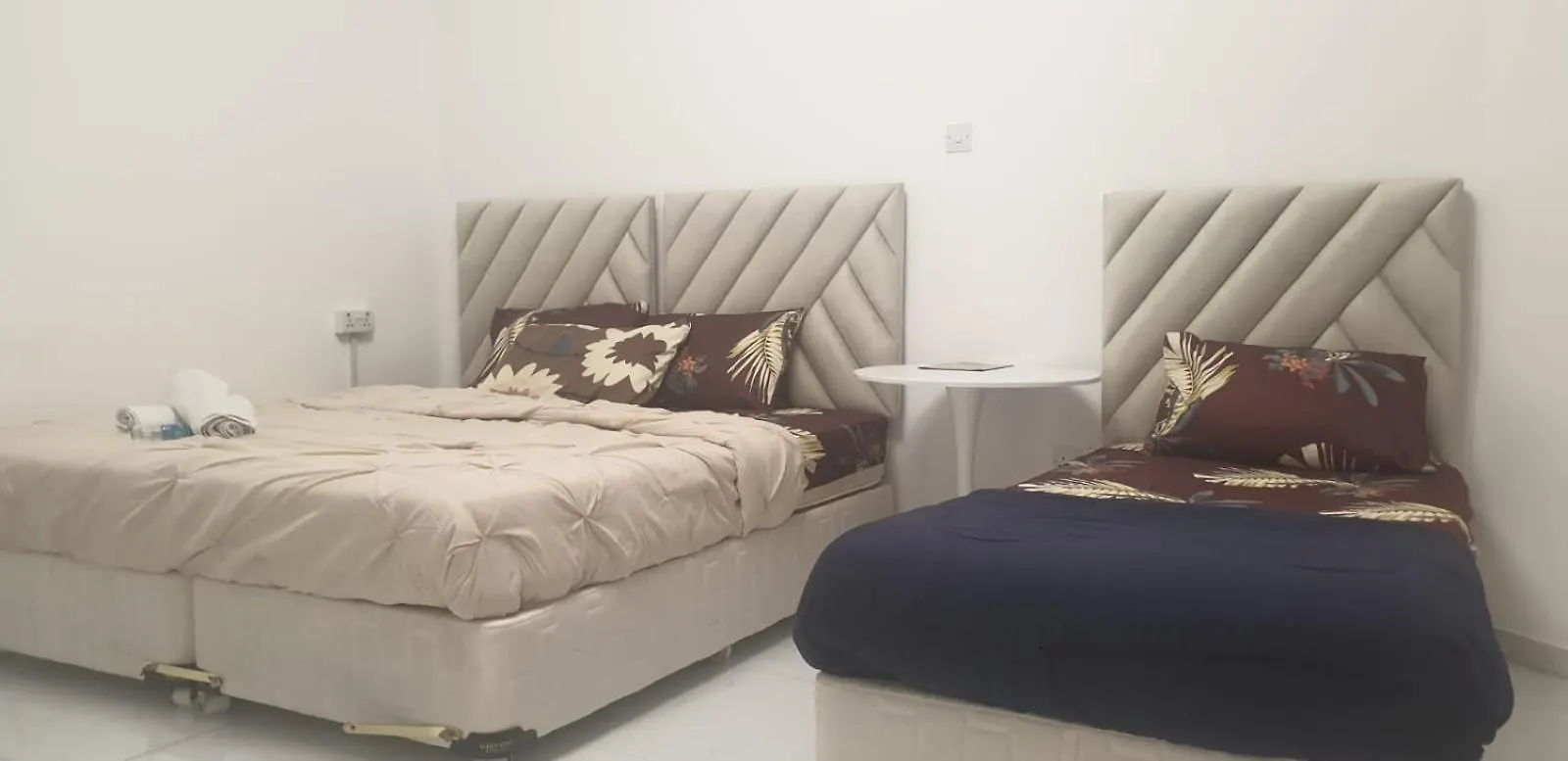 International Abu-Dhabi Hostel Villa Abu Dhabi Bed & Breakfast