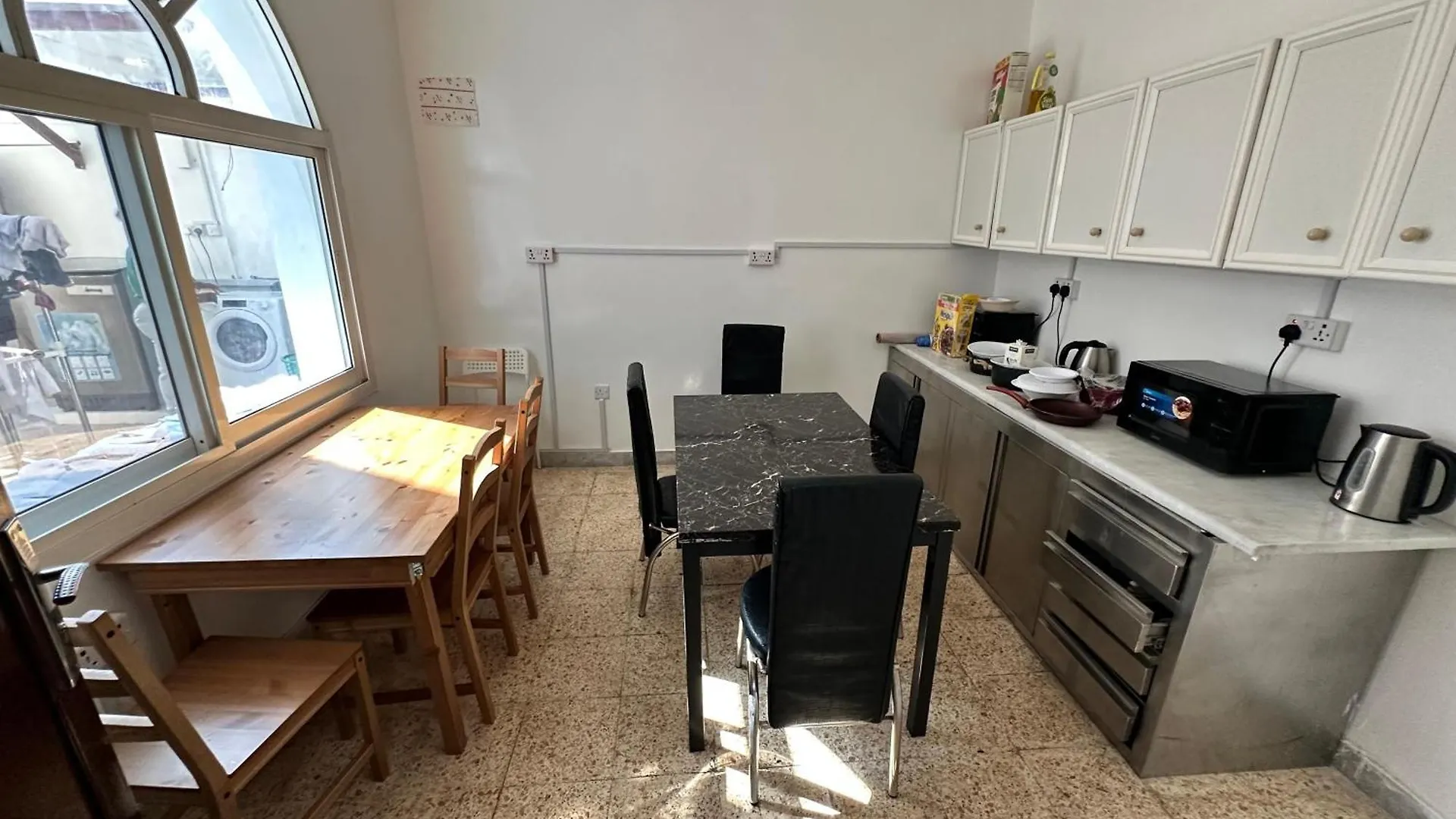 International Abu-Dhabi Hostel Villa Abu Dhabi Bed & Breakfast