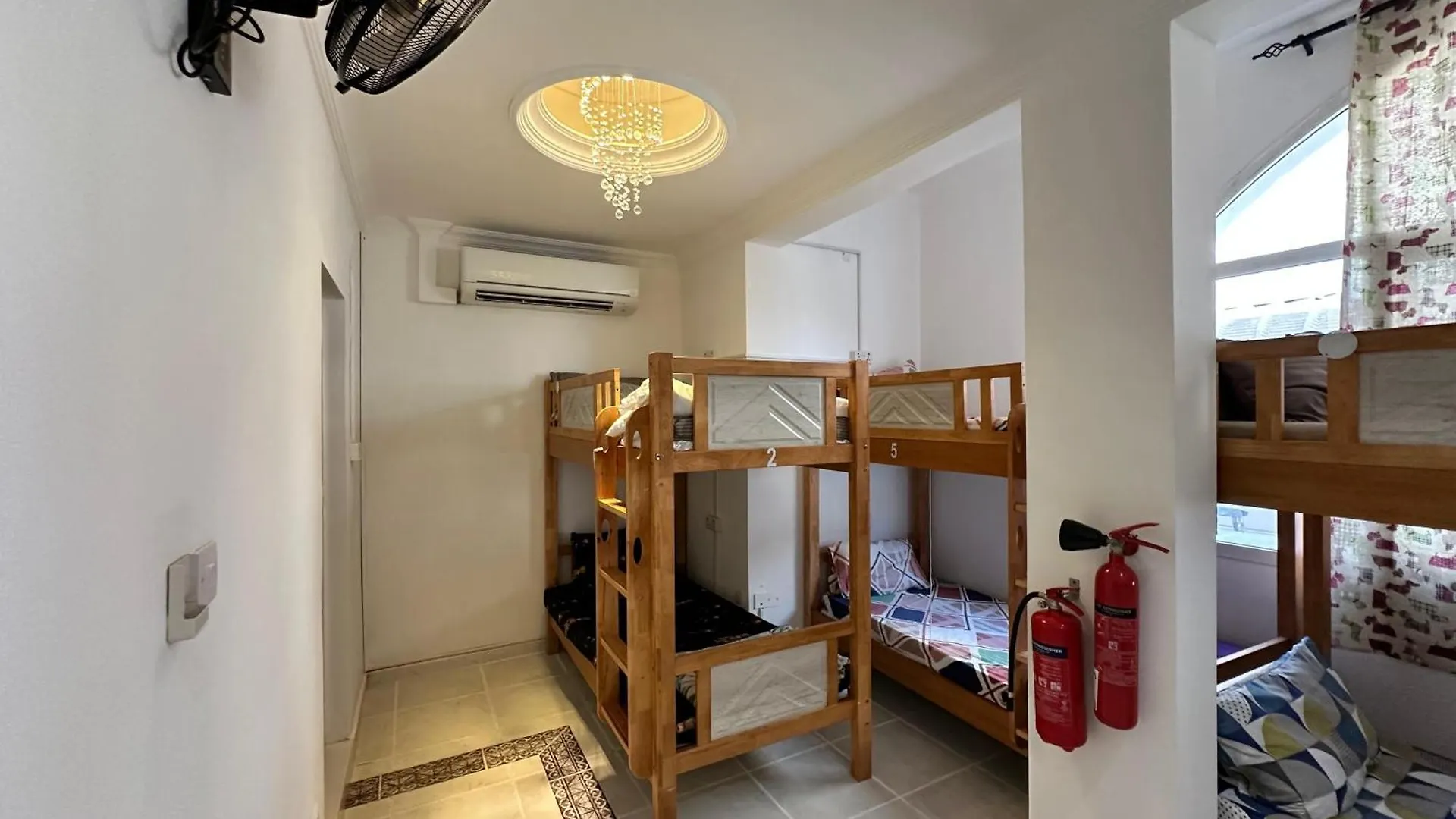 Bed & Breakfast International Abu-Dhabi Hostel Villa Abu Dhabi United Arab Emirates